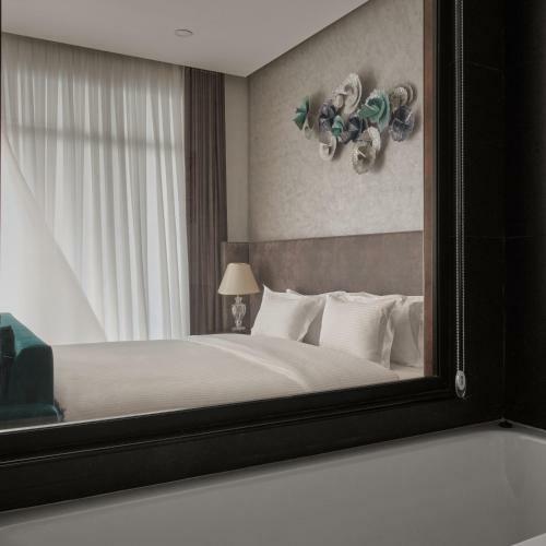 Regal Stay Hotel