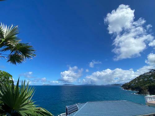 Hostal The Breeze-a Boutique Villa Experience