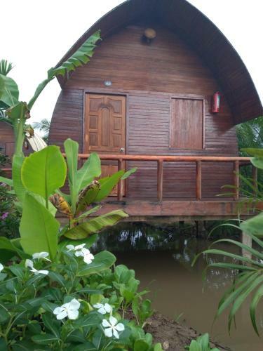 Hong Thai River Side Homestay