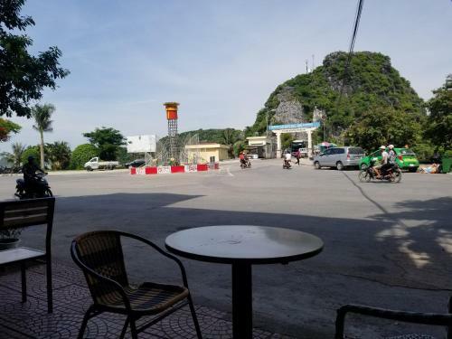 Catba Backpacker Hostel