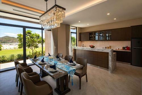 Hotel Wyndham Grand Kn Paradise Cam Ranh