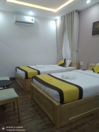 Ho�ng Gia Hotel C�n ??o