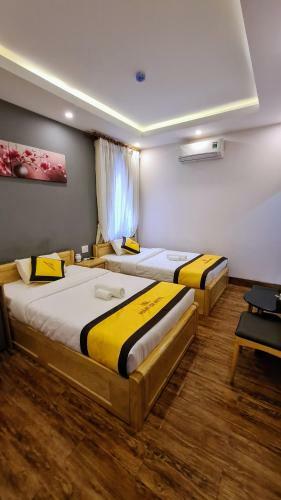 Ho�ng Gia Hotel C�n ??o