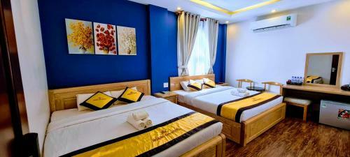 Ho�ng Gia Hotel C�n ??o
