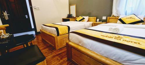 Ho�ng Gia Hotel C�n ??o