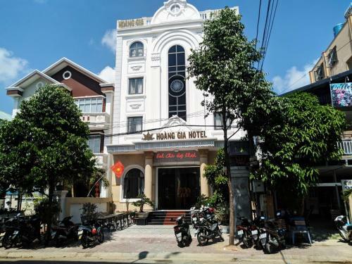 Ho�ng Gia Hotel C�n ??o