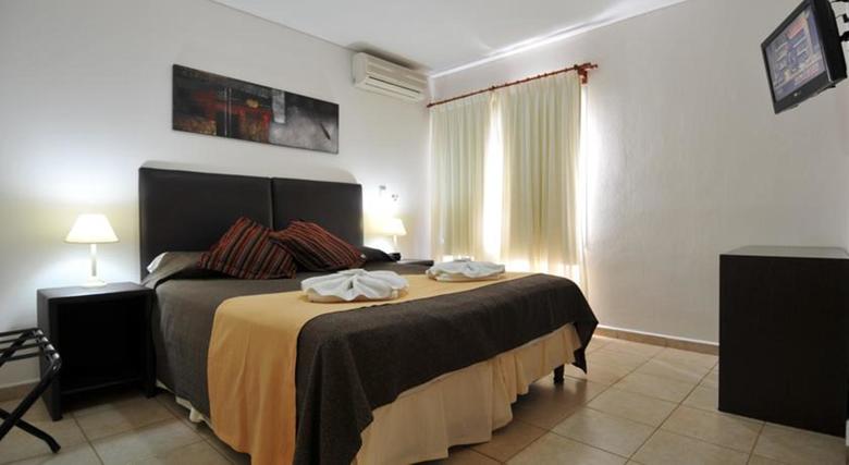 Casa Nostra Hotel