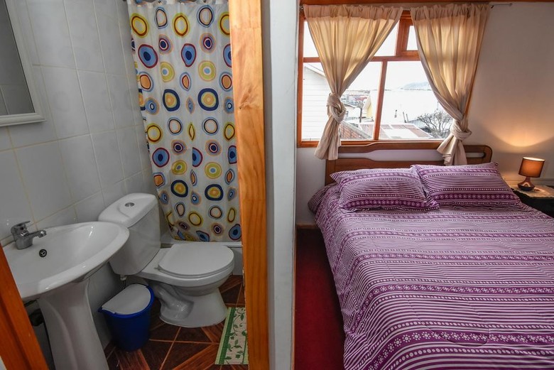 Hostal Vaiora