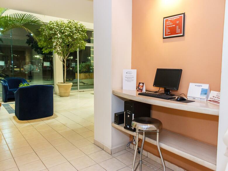 Hotel Plaza Inn Express