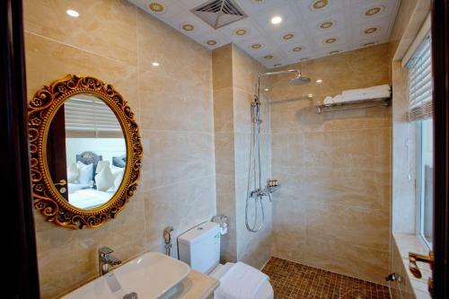 Th�i H� Luxury Hotel
