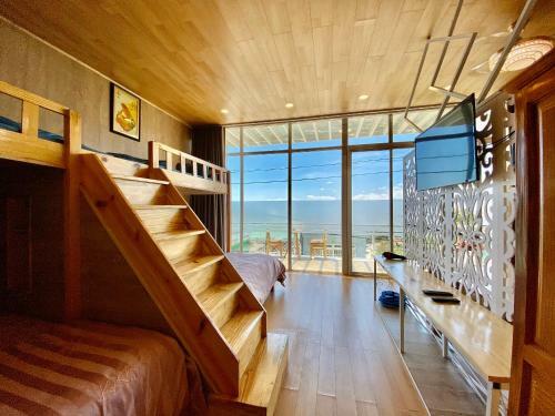 Lavie Villa