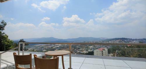 Lavie Villa