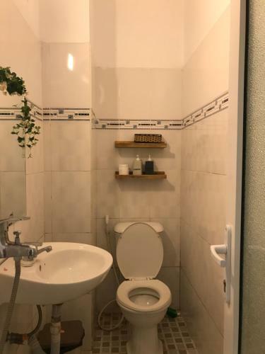 Hotel H� Linh