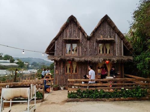 Lodge Chang's Village