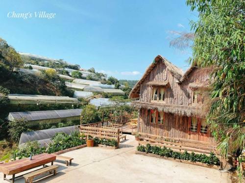 Lodge Chang's Village