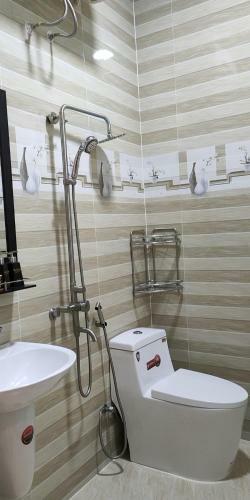 Hotel Thanh B�nh Xanh ?� L?t 1