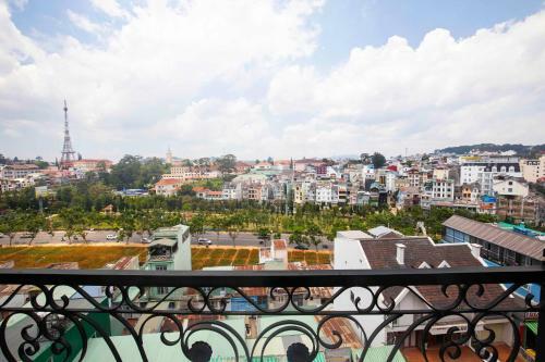 Hotel Q-center Dalat