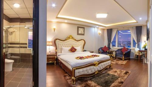 Queen T&t Dalat Hotel