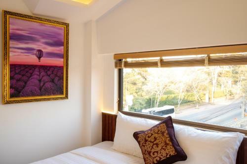 La Fleur Premium Central Apartment