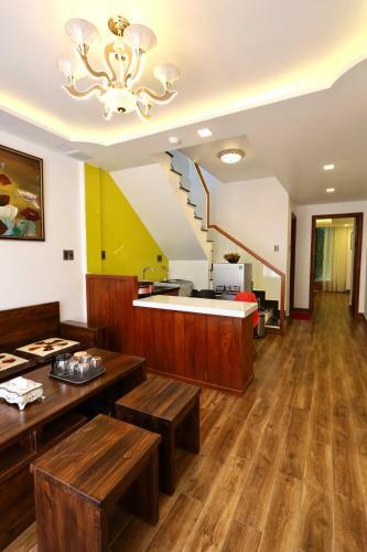 La Fleur Premium Central Apartment