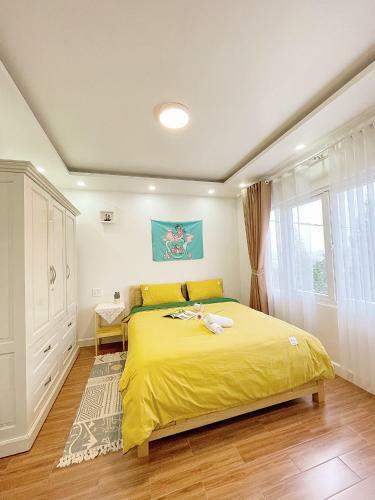 Hotel Kh�ch S?n Ng?c Huy?n