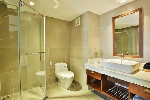 Dong Duong Hotel & Suites