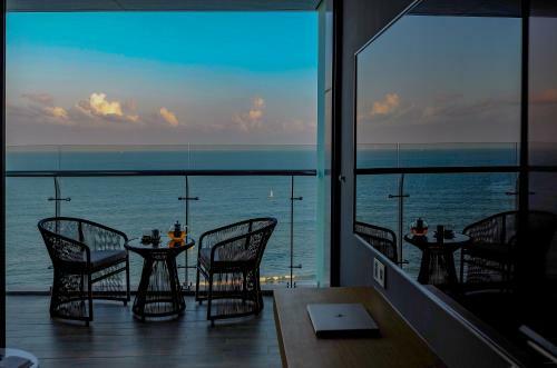 Sel De Mer Hotel & Suites