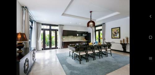 Emblemsea Furama Da Nang Beach Villa