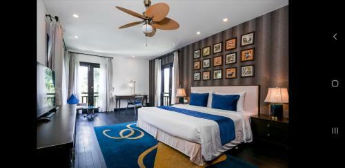 Emblemsea Furama Da Nang Beach Villa