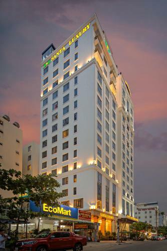 Santa Luxury Hotel