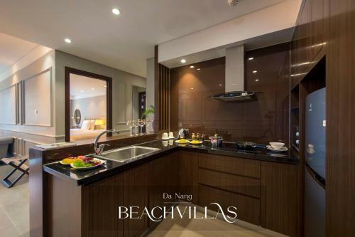 Modern 2 Br Apartment At 4points Opposite Beach