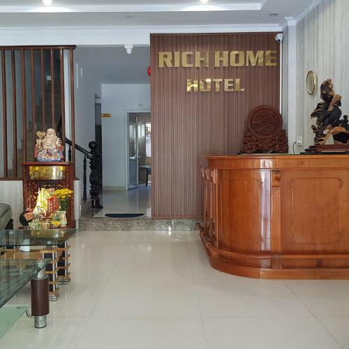 Rich Home Hotel