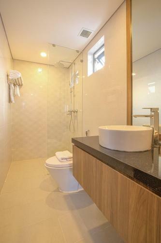 Yen Vy Hotel And Apartment