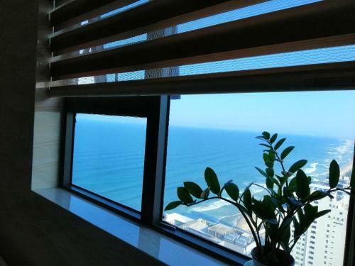 Apartment Luxury Near Beach