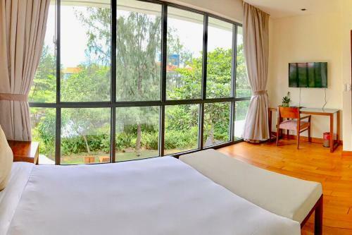 Emblemsea 4bedrooms Villa 5* Free Pick Up