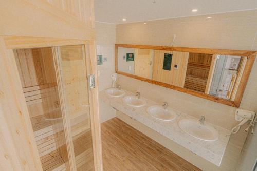Albergue Posiki Dorm & Caf�