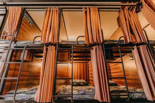 Albergue Posiki Dorm & Caf�