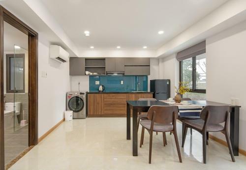 Ch Hotel & Apartment