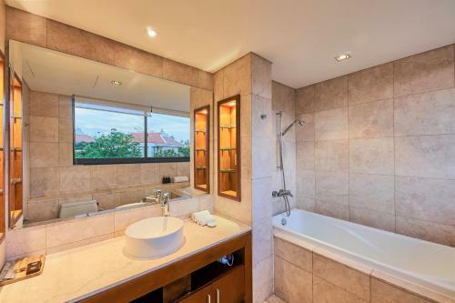 Sunny Beach Villa