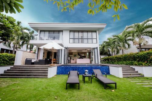 Lam Ocean View Villa Da Nang