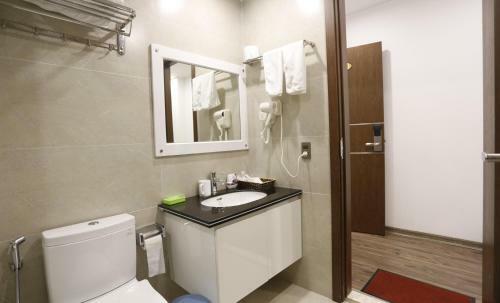 V Apartment & Hotel