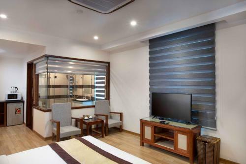 Intro Central Hotel
