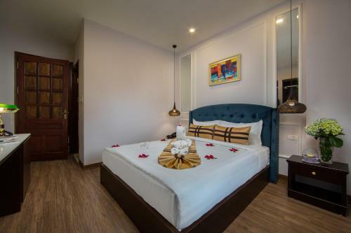 S Central Hotel And Spa