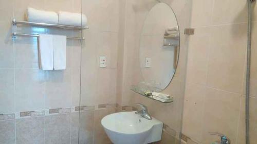 Hotel Hovi Hoang Cau 02