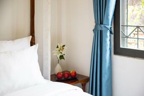 Ancient Lane Hotel