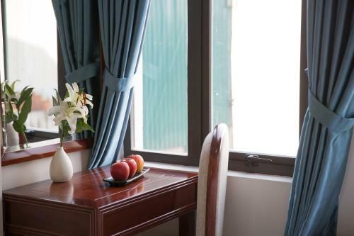 Ancient Lane Hotel
