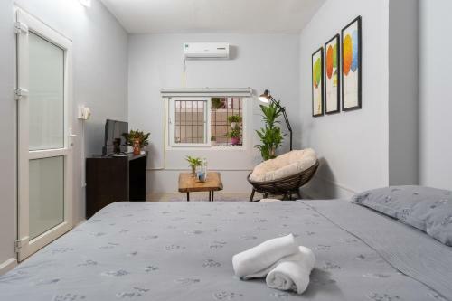 Hanoi Hola House