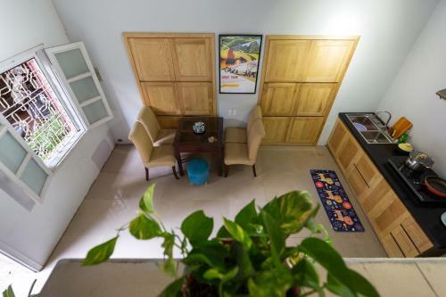 Hanoi Hola House
