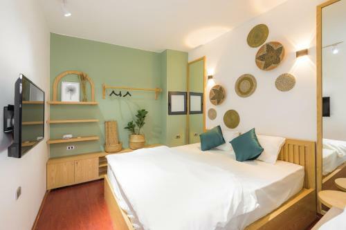 Ellogia Rusta Hotel - Managed By Hostesk