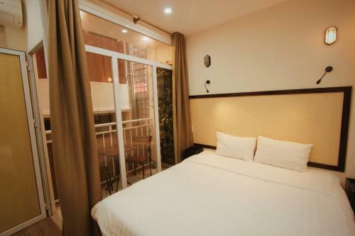 Ellogia Rusta Hotel - Managed By Hostesk